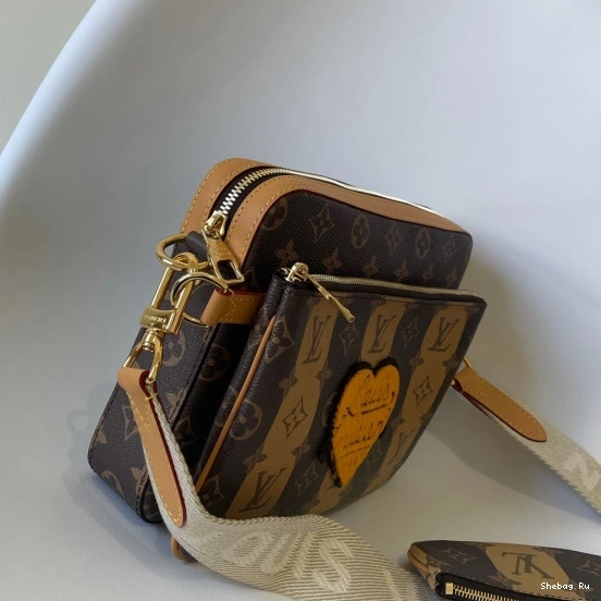 LOUIS VUITTON MESSENGER TRIO 0726